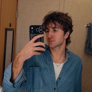 Meet your Posher, Gage